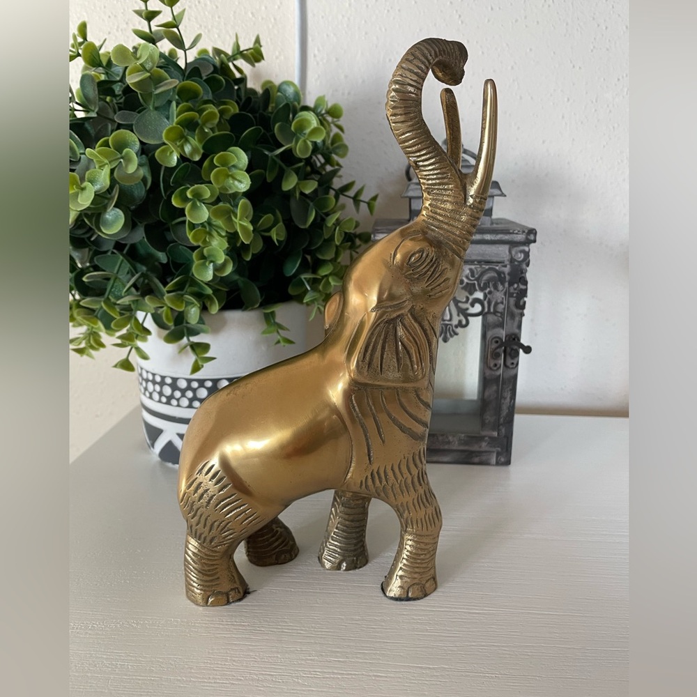 Vtg Solid Brass Lucky Elephant Figurine Statue Trunk's Up India MCM Regency